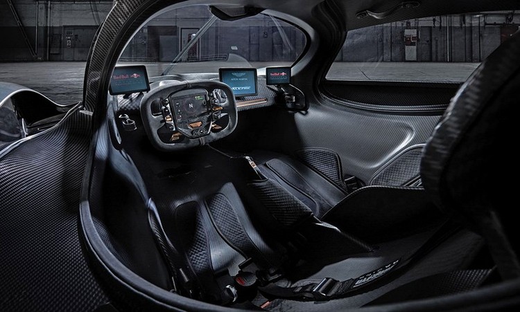 les voitures les plus chères du monde Aston Martin Valkyrie cockpit volant amovible