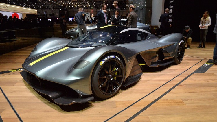 les dix voitures les plus chères du monde Aston Martin Valkyrie