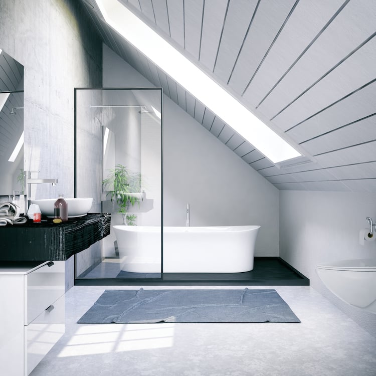 renover sa salle de bain sous combles revetement de sol beton cire espace douche baignoire ilot
