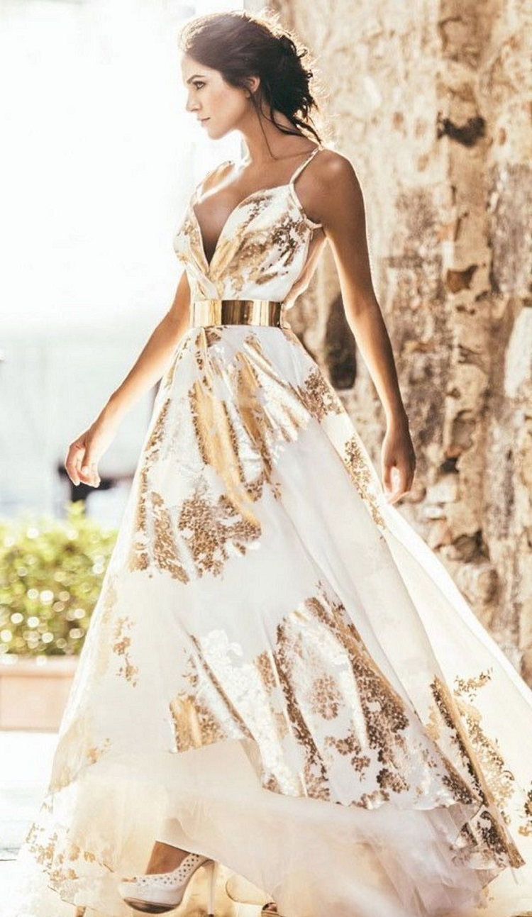 robe de mariée dorée avec ceinture idée flamour