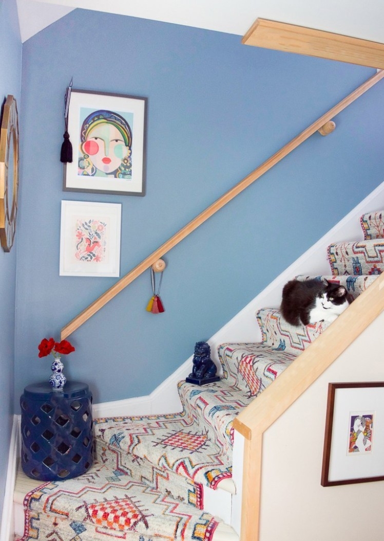 tapis pour escalier moquette motifs idée déco escaliers tendance