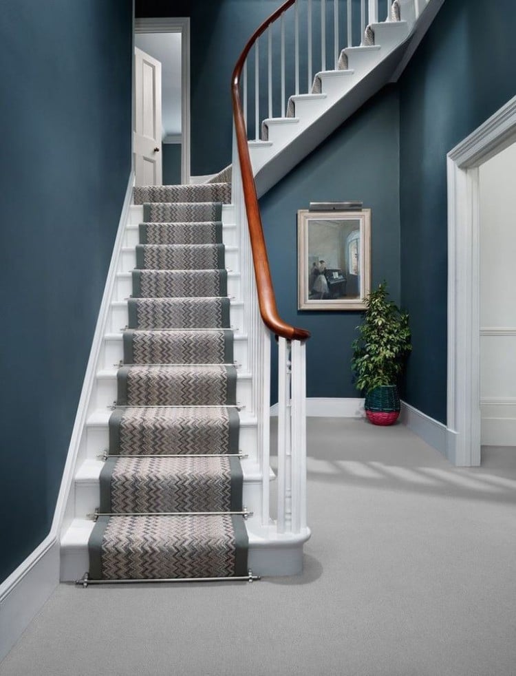 tapis pour escalier motifs idée revêtement tendance marches