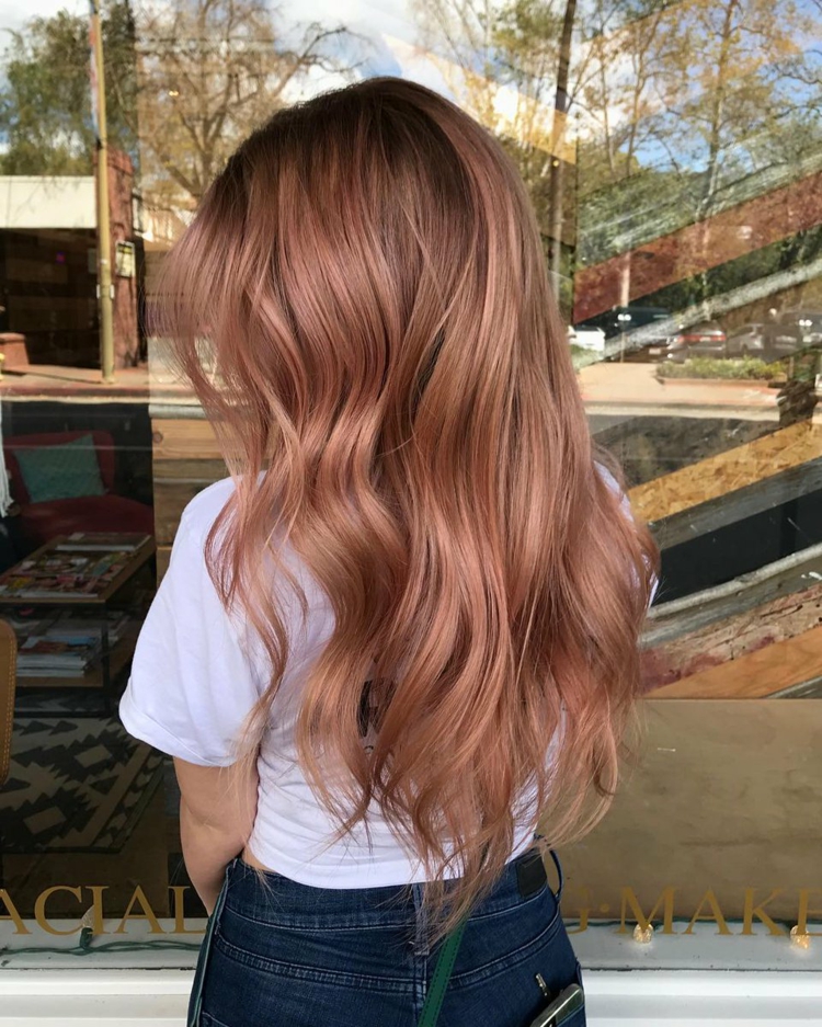 cheveux rose brown rose gold tendance coloration pastel 2019