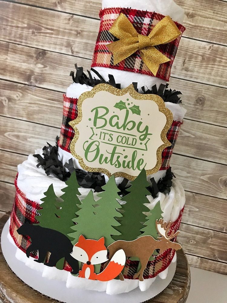 gâteau de couches DIY pour baby shower petit garçon Noël