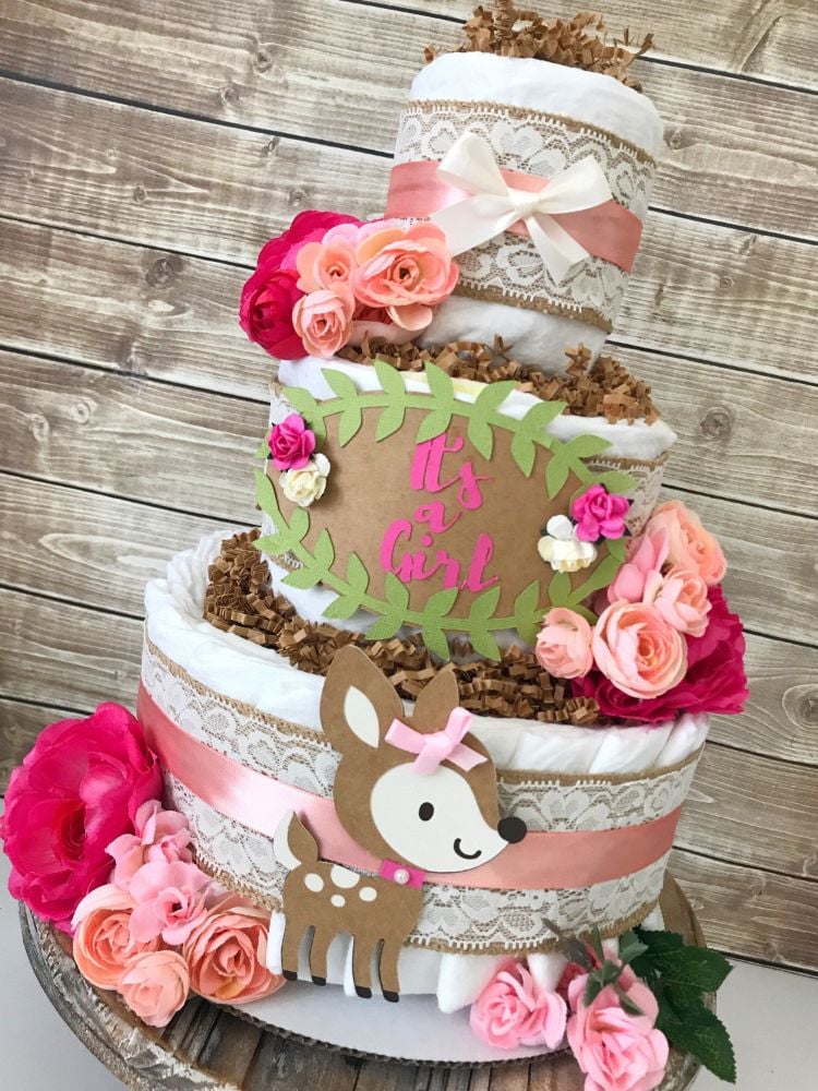 gâteau de couches DIY trois étages pour fille facile réaliser