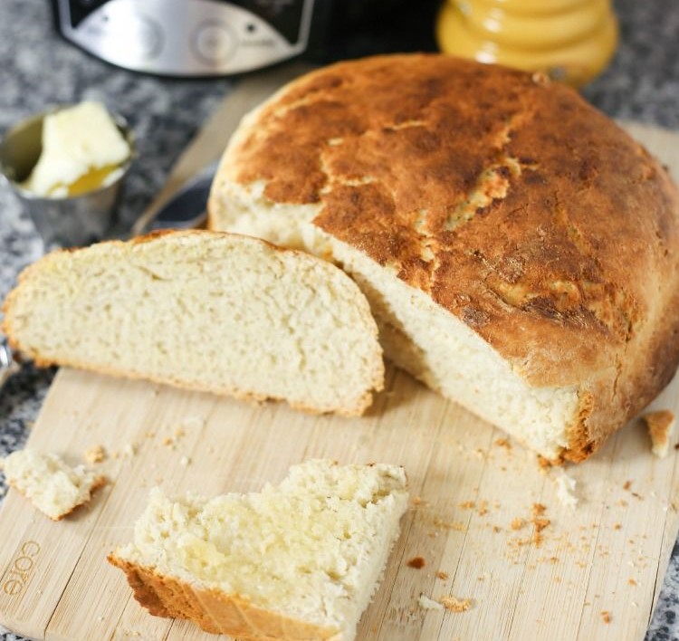 pain en cocotte sans pétrissage peu ingrédients recette complète facile