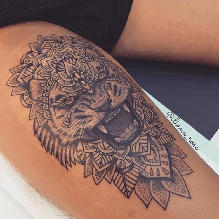 tatouage femme cuisse envoûtant mandala lion