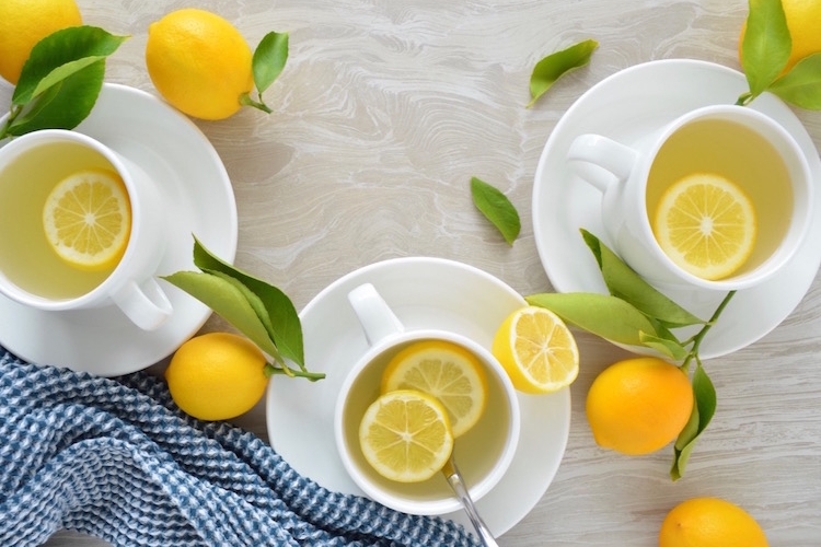 boire eau citronnée le matin a jeun vertus sante