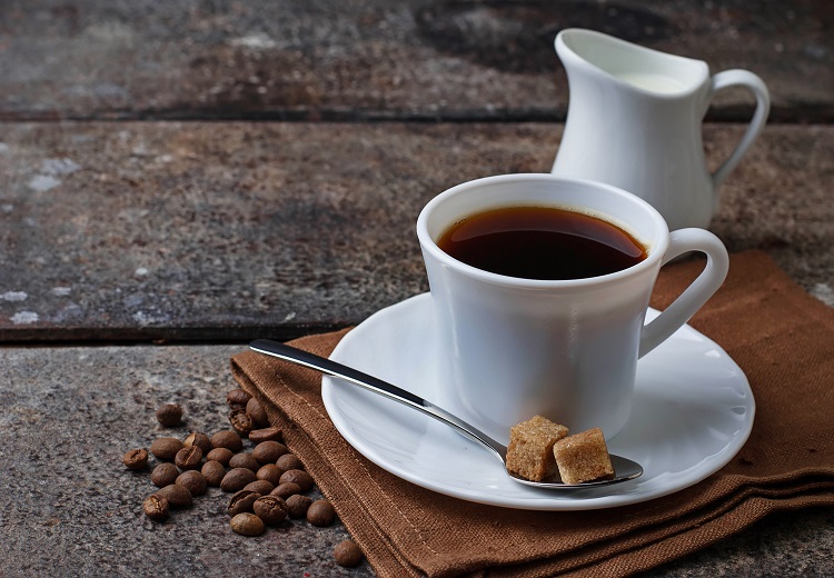 combien de tasses de café par jour pour éviter des problèmes cardiovasculaires