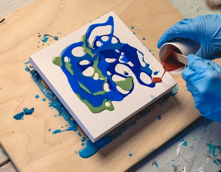 peinture acrylique pouring art abstrait projet DIY instructions
