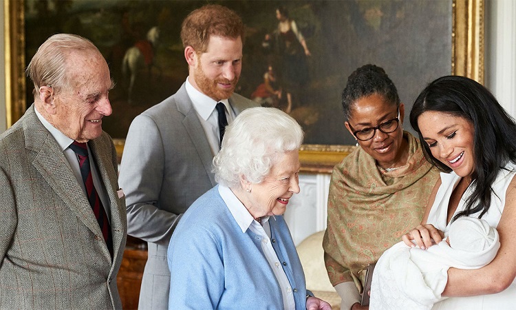 prénom du royal baby dévoilé Archie Harrison Mountbatten Windsor Elizabeth II prince Philipp