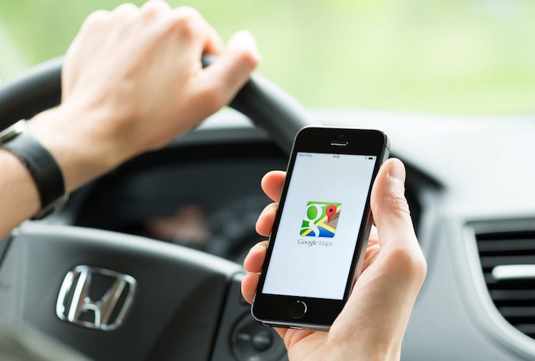 appli de navigation Google Maps affiche catastrophes naturelles proximité