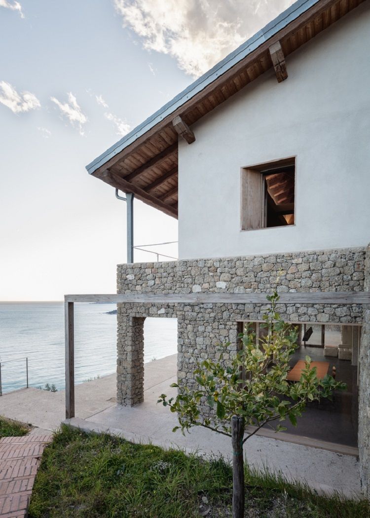 architecture en pierre naturelle maison de vacances Italie