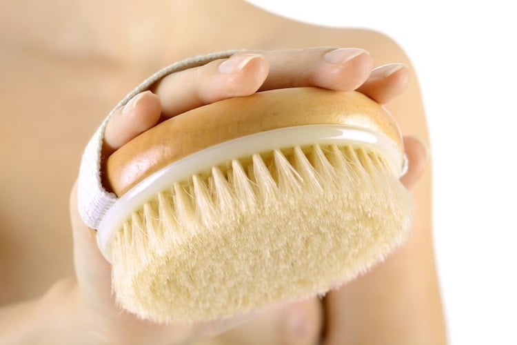 brossage à sec brosse poils naturels flexibles
