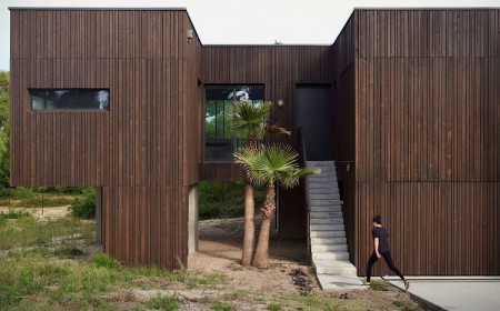 façade en bois déco naturelle escalier béton
