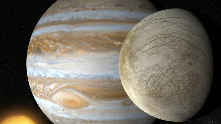 lune de Jupiter Europe satellite recouvert glace