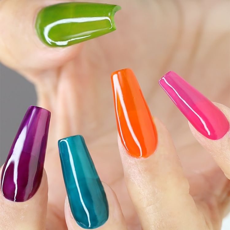 manucure faux ongles transparents tuto réaliser vous même tendances jelly nails