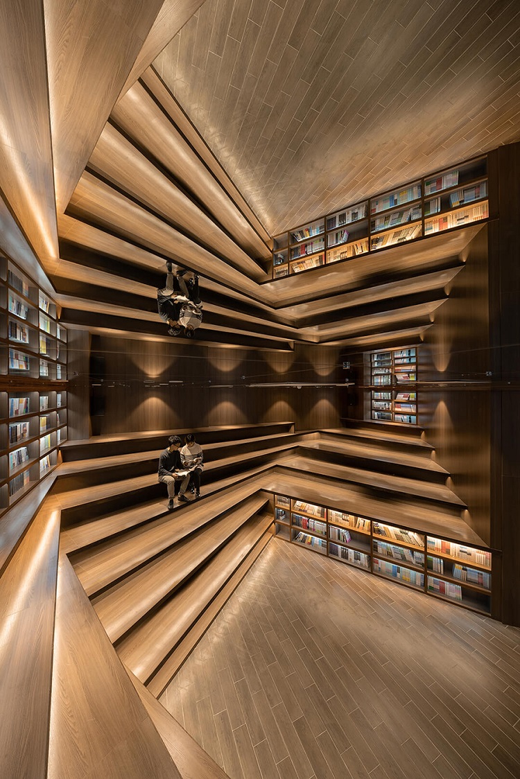 miroir sur mesure sol plafond librairie futuriste impressionnante signé XL Muse Chine