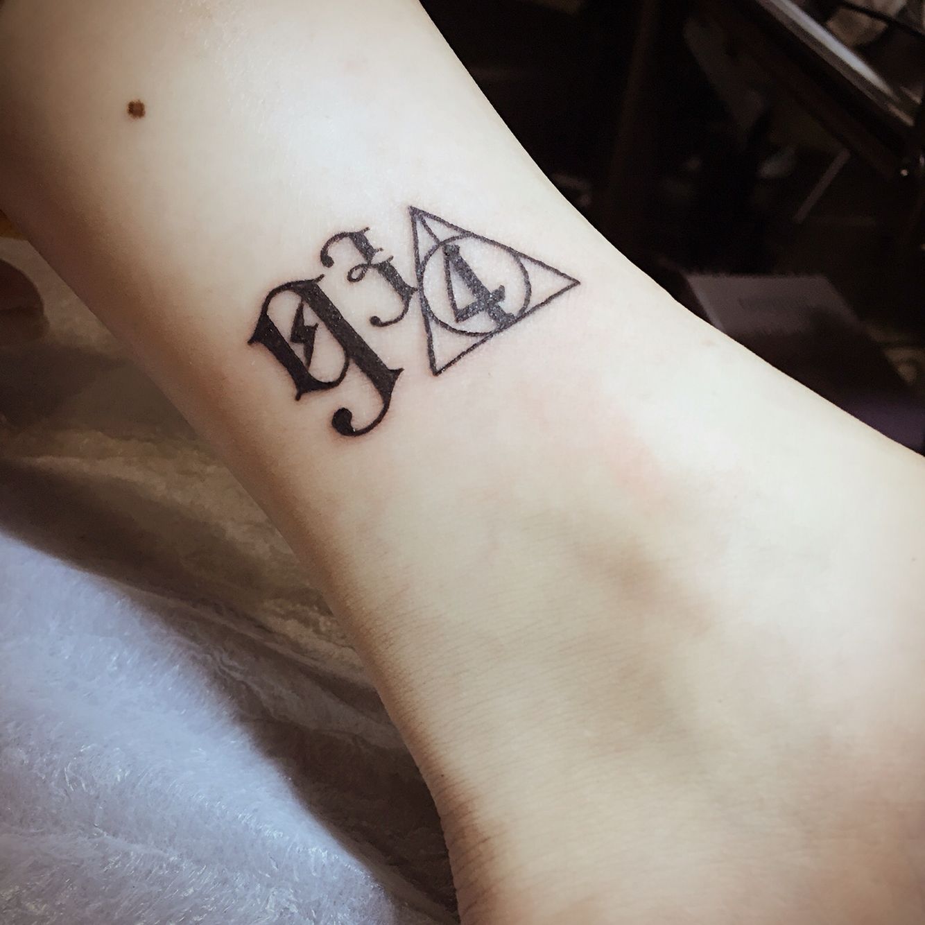 tatouage Harry Potter numéro de la plateforme