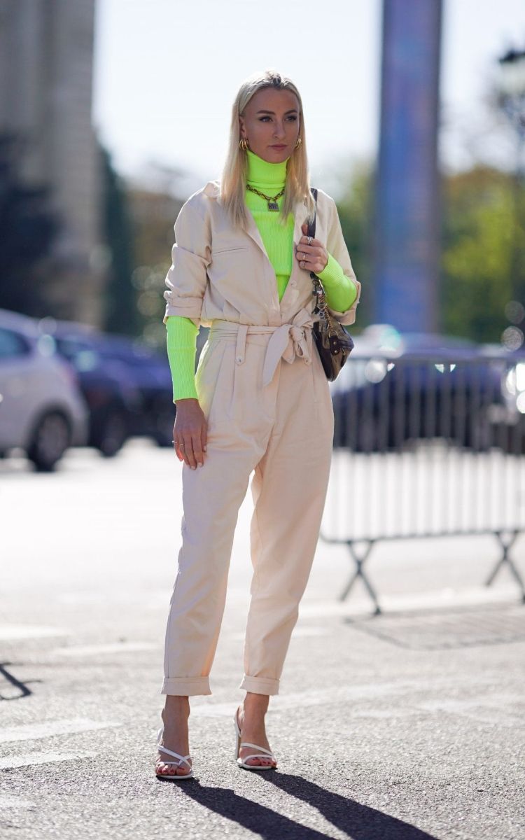 tendance mode femme 2019 touche de couleur néon idée été