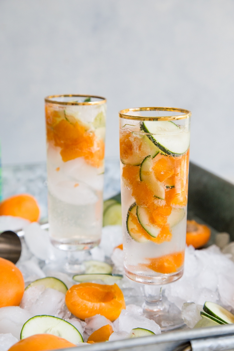cocktails gin fizz concombre abricot