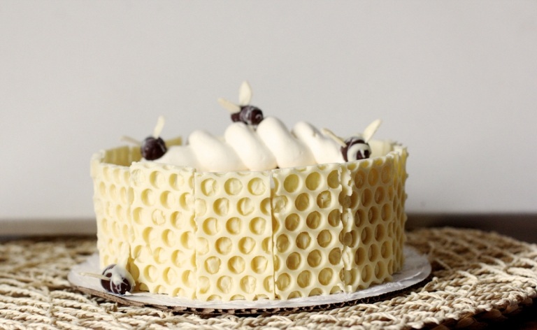 gâteau ruche d’abeille crème gourmande papier bulle