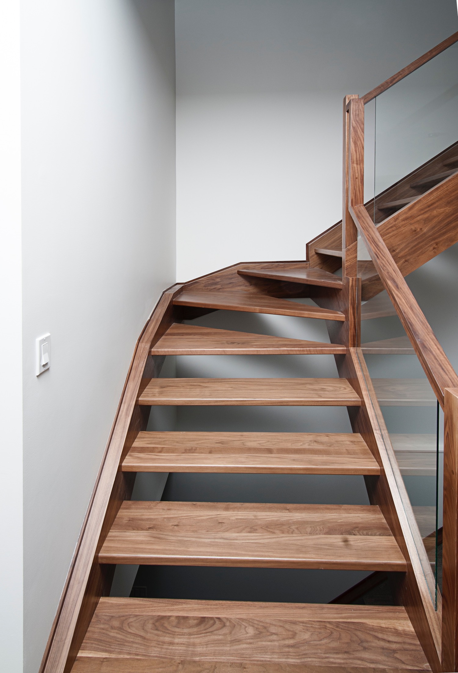 modèle d'escalier quart tournant bois verre