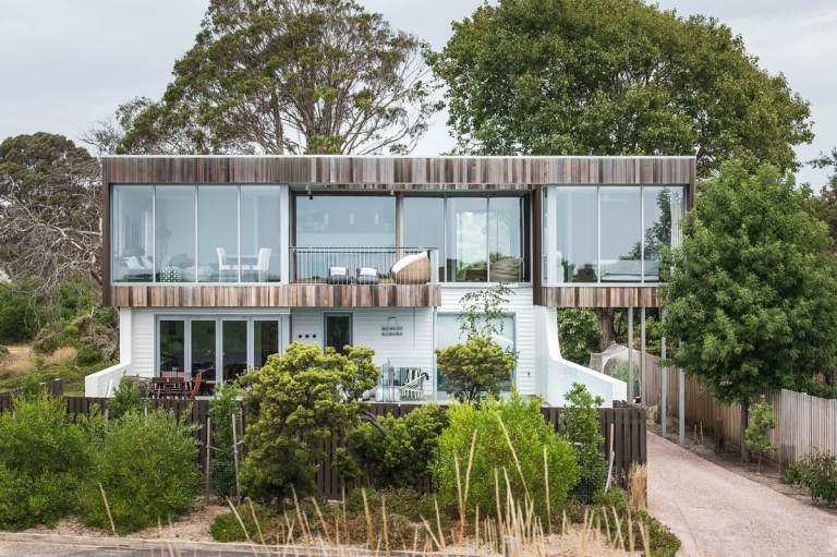 murs de verre donnant sur la mer maison design