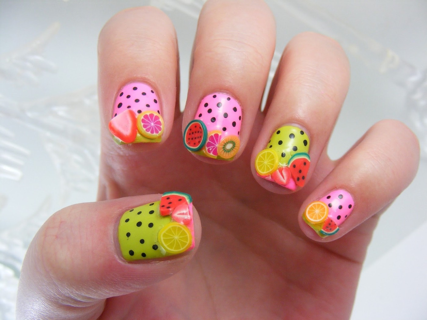 nail art fruit