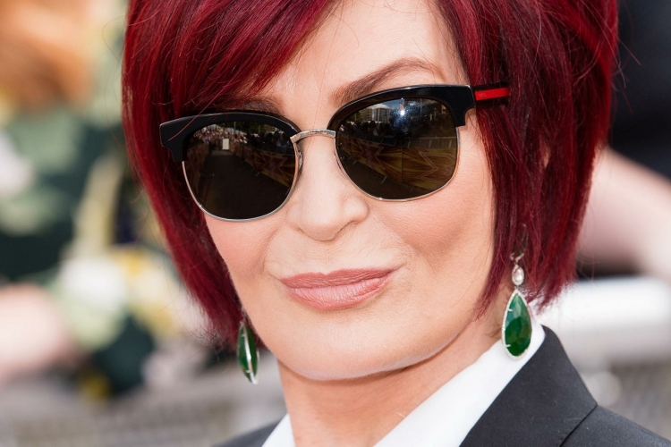Coupe de cheveux courts femme 50 ans - une pléiade d'inspirations