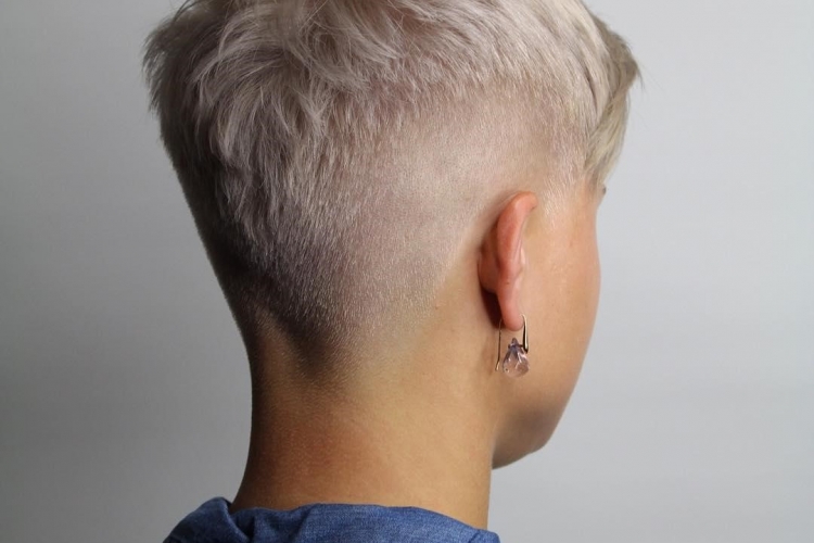 Coupe cheveux rasé coté femme : nos looks préférés