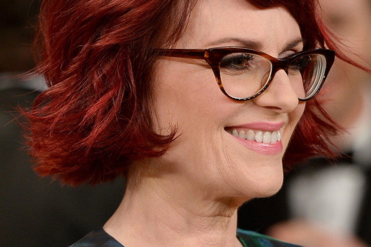 Coupe de cheveux courts femme 50 ans - une pléiade d'inspirations