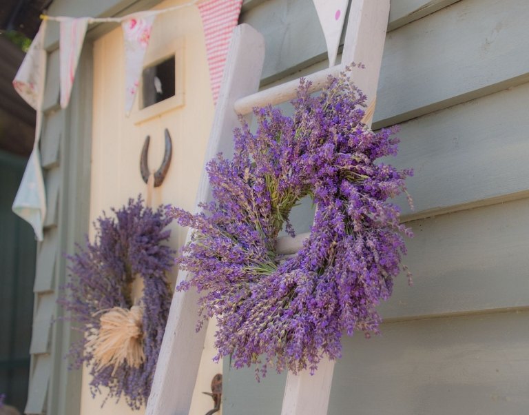 décoration été couronnes en lavande bricolage aromatique