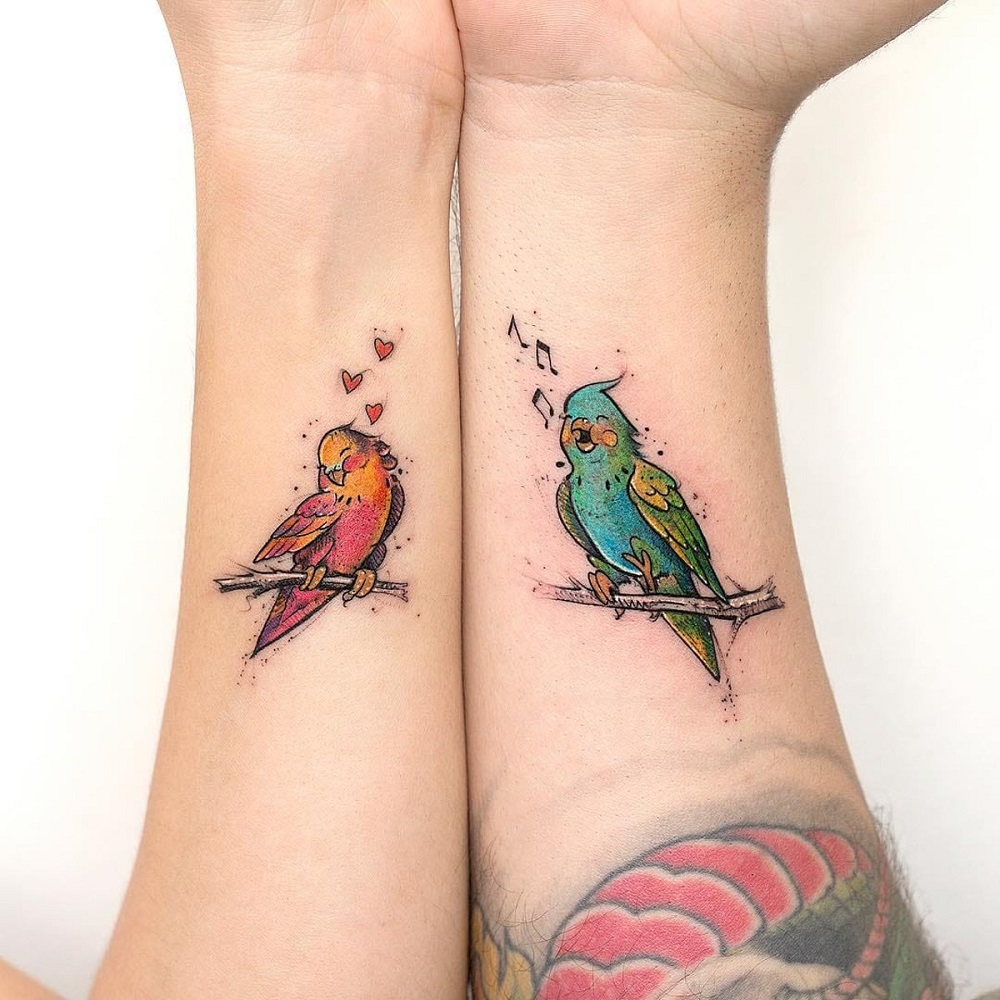 tatouage complémentaire pour couple soeurs frères top idées à deux