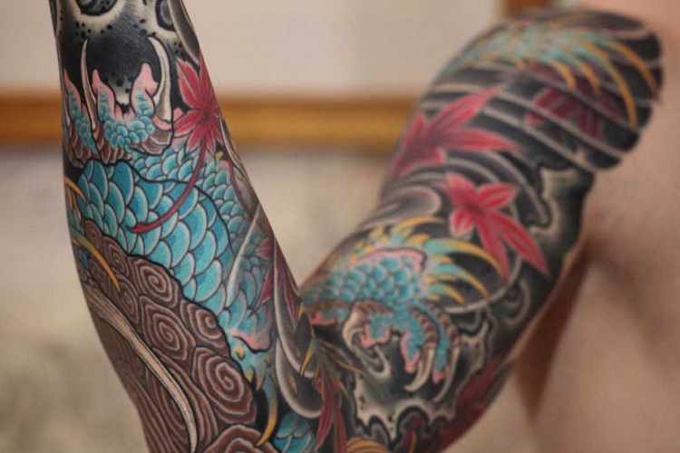 Tatouage japonais bras : signification des modèles les plus populaires