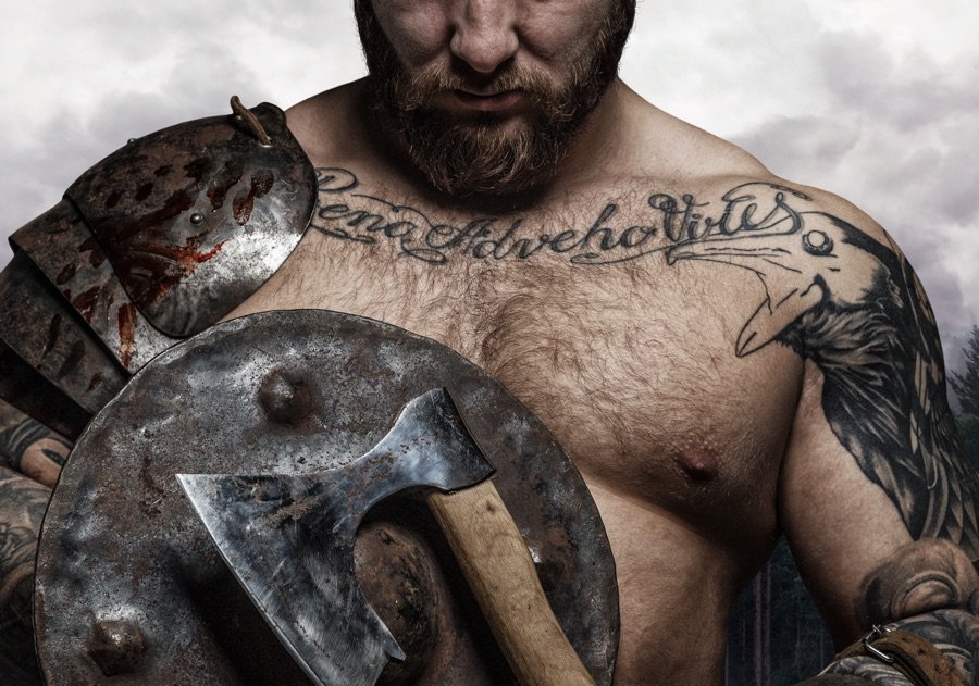 tatouage viking signification symboles emblématiques tendance