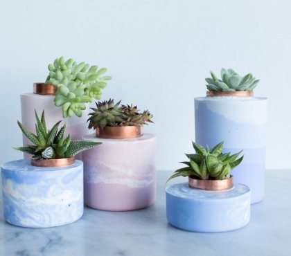 bricolage en béton DIY pots de fleurs effet marbre plantes succulentes