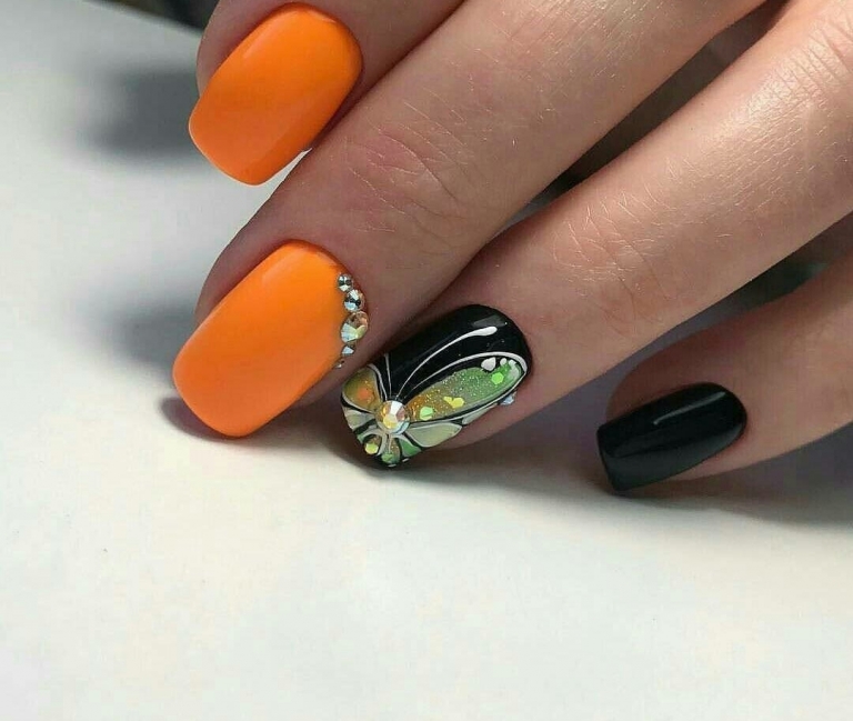 déco ongles en gel tendances nail art 2019 manucure orange noire