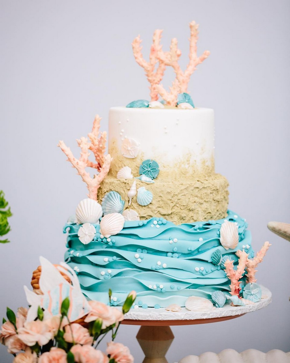 décoration gâteau thème marin coquillages Ruffle Cake