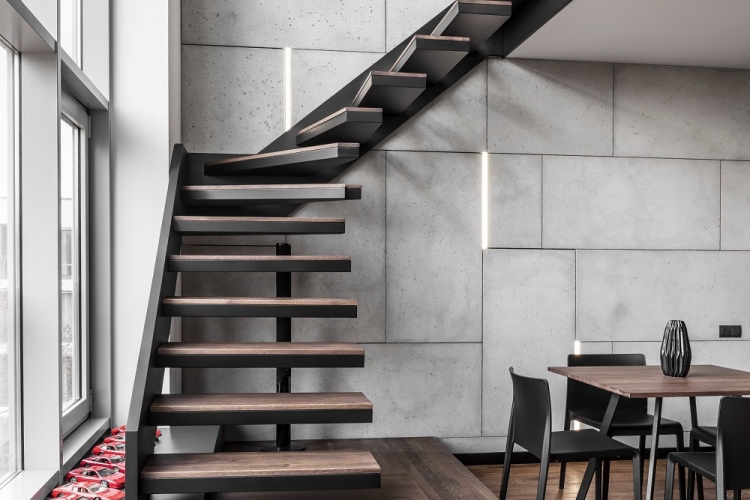 Escalier noir et bois moderne en quelques designs splendides