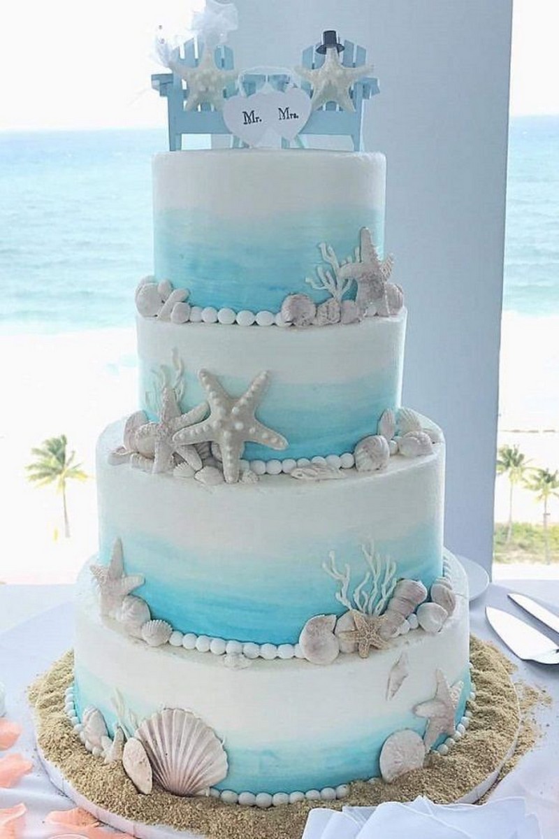 gâteau de mariage original 4 étages thème marin coquillages de mer