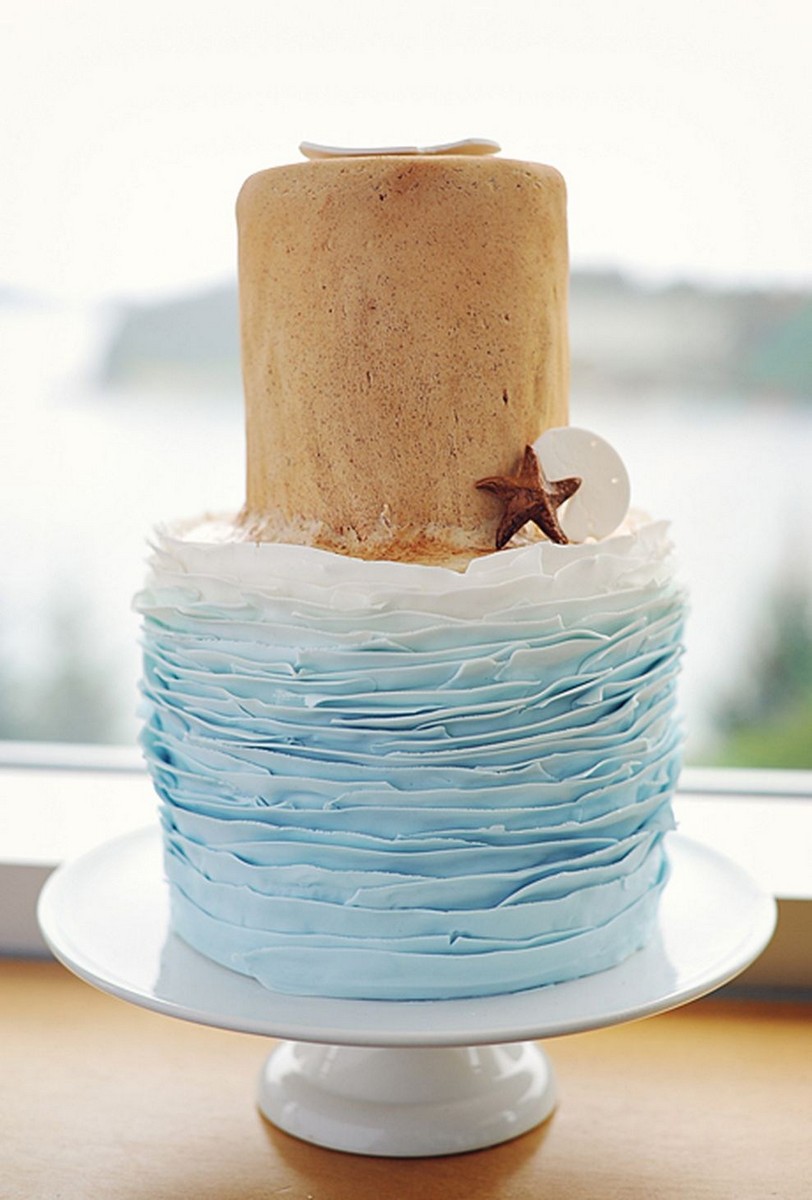 gâteau de mariage thème plage idée décoration originale look minimaliste