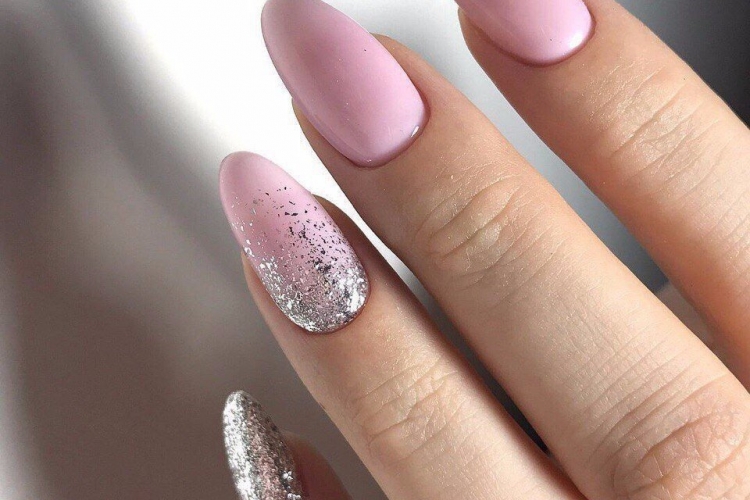 Ongle en gel rose : 40+ idées pour un nail art parfait
