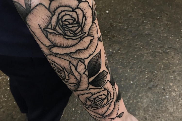 Tatouage Avant Bras Homme Rose
