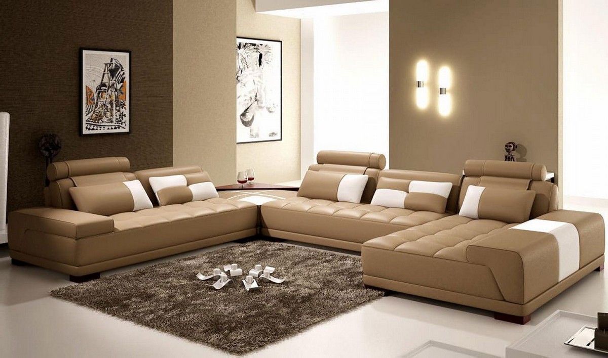 éclairage design grande canapé en cuir peinture beige salon