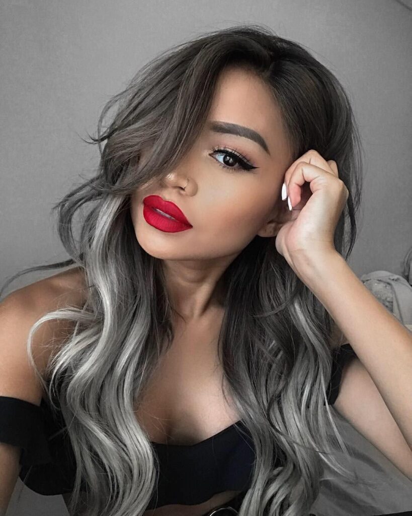balayage platine sur base chatain