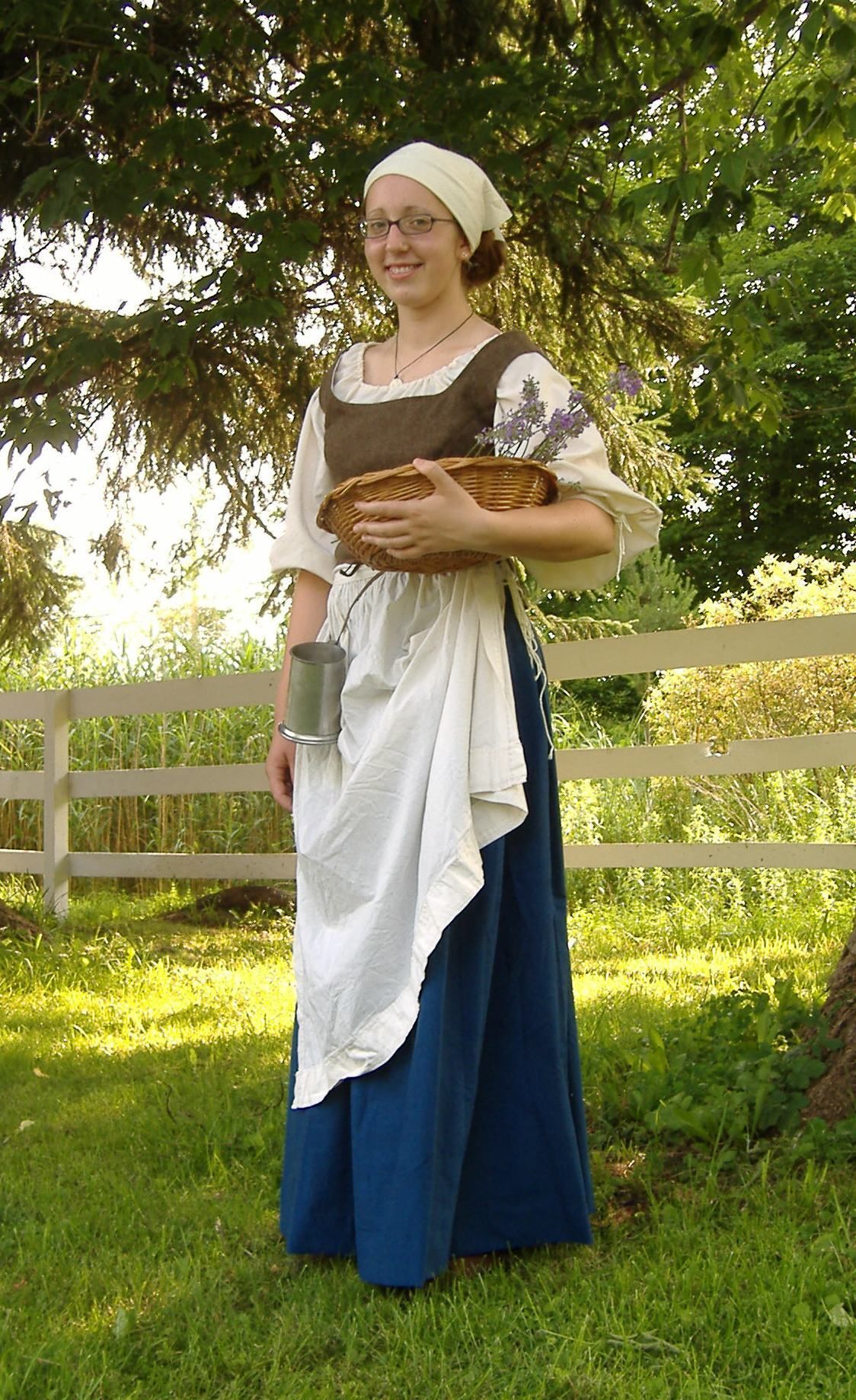 costume médiéval femme paysanne idée déguisement Halloween
