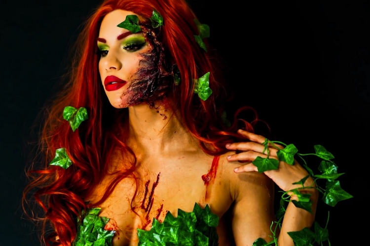 déguisement l'Empoisonneuse maquillage Poison Ivy idée superbe tutoriel vidéo