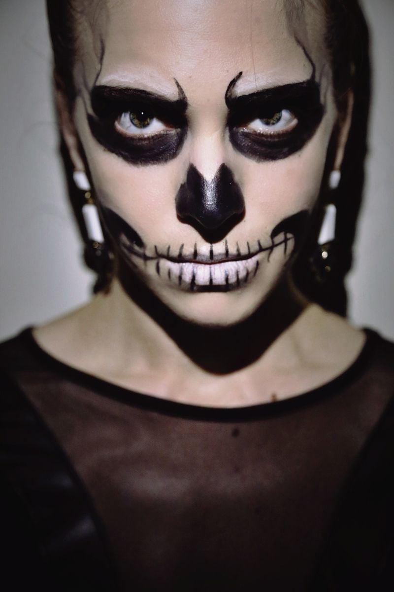 maquillage halloween femme squelette tutoriel idée facile make-up