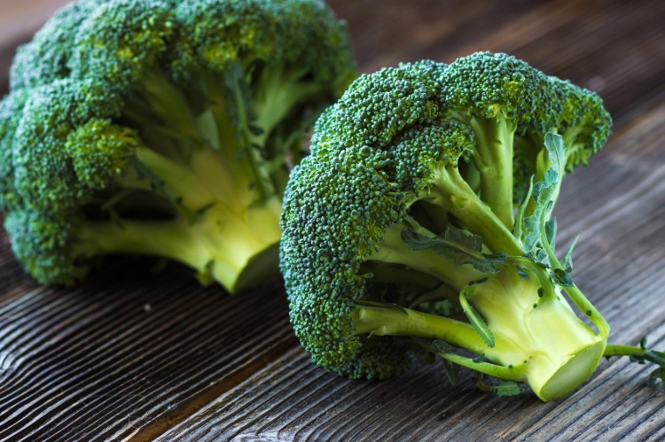 brocoli super-aliment riche en vitamines C A B